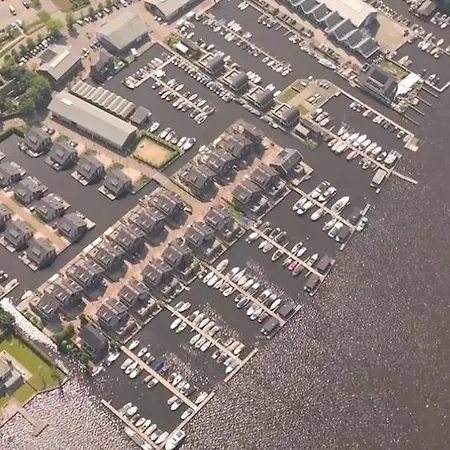 Houseboat Met Airco | 4 Personen * Uitgeest